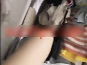 科技改变命运打工妹拉上布帘直接在集体宿舍果聊室友也想加入