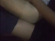 推女郎何亦恋餐厅吃饭勾引眼镜佬刮完鸡巴毛啪啪然后浴缸洗逼逼