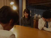 [HUNTB-562] 「もしかして、集中出来てないのって私のせいかな？」大胆に開いたセクシーな背中に大興奮！ボクの家庭教師は優しくて美人で超巨乳！しかも背中が - 1of5