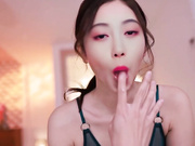 鞠婧祎湿滑的激烈性爱 上