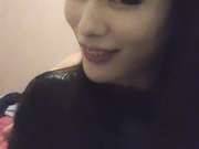 國產風騷TS美女金雪兒穿著情趣開檔皮衣裝與直男瘋狂嗨皮 互舔翹臀後入爽得嗷嗷直叫 絕對不壹樣的刺激 720P高清原版