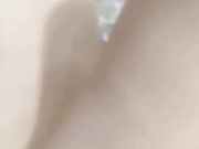 亲妹妹第一次去酒吧玩喝多了 忍不住插进她的嫩穴
