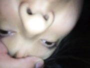 玩王者荣耀认识的护校小闺女儿来找网友玩，上来就被迷了，喂她吃大鸡巴然后捅进去内射附生活照