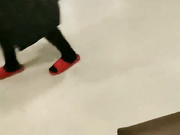 精品推薦 吊鐘大奶無良騷妹子浴筐內暗藏攝像機偸拍國內某大眾浴室女士間內部春光 光滑肌膚堅挺美乳看得讓人欲火焚身 露臉高清