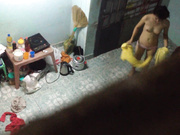 精品推薦 猥瑣房東偷拍性感漂亮的妹子下班後被男友拉到床上各種姿勢狠狠抽插 連幹3次美女強忍著淫叫 1080P高清原版