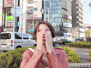 [MEYD-911] 口交女王夢実かなえ逆搭讪 11发射精～吞精大满足！【破解】 - 1of5