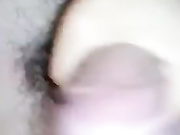 女朋友给我撸 最后射在骚逼上 打飞机必备