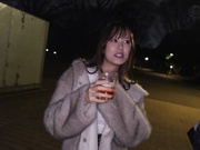 [MAAN-1011] パイパンHカップ美女と潮吹きAV撮影 迷子の美女を口説いてホテルIN！碓井せりな - 1of5