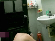 【全網推薦】【經典盜錄】趴窗戶邊窺視良家人妻少婦洗浴護膚（第八部）雪白肌膚堅挺美乳看得讓人欲火焚身～720P高清原版