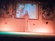 縣城小劇場拍攝到的身材非常SEX的妹子裸體艷舞表演 慢慢脫光挑逗陰毛性感小肥臀一扭一扭絕對誘惑十足 1080P高清原版
