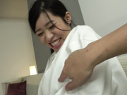 [BEAF-166] 男性経験少な目、お店のエロ本見て興奮しちゃってパンツ濡らすド淫乱書店勤務女子 - 1of5