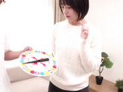 [NGHJ-014] 素人女子大生がツイスターゲームに挑戦！勝てば賞金100万円or負ければ即ズボ生ハメ生中出しSEX！！ - 5of5