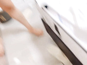 美女集中营混乱的群P现场，4个极品妞被大哥们玩弄，全程露脸淫声荡语不断，无毛白虎逼口交大鸡巴激情大乱草