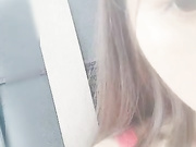 很久没冒泡的黑夜户外摩的女神兮兮大白天露脸本田车内手刹杆当肉棒插逼