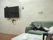 專業全套服務，先跪著口交舔菊騎臉插嘴，騎乘整根插入套弄，拉著雙腿後入撞擊屁股