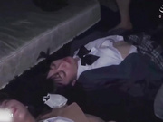 【迷奸轮奸两个音乐学院的小才女】 一高一矮，高个黑丝JK小美眉长得挺漂亮，折叠交换着操，大家都想玩漂亮的