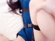 【真实乱伦原创】网调了三个月的叔叔家表妹，商场里扣她的逼，酒店里换制服绑起来操