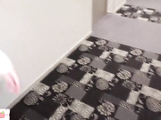 【短发超清纯初恋女友】 像刚谈恋爱的感觉，好害羞！前戏做足 各种舌吻舔遍她全身 水就来了！内射蝴蝶嫩逼(1)
