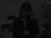 SDJS-381 バニースーツであなたのオナニーをサポートする秘書です。秘書 守屋よしの - 1of5