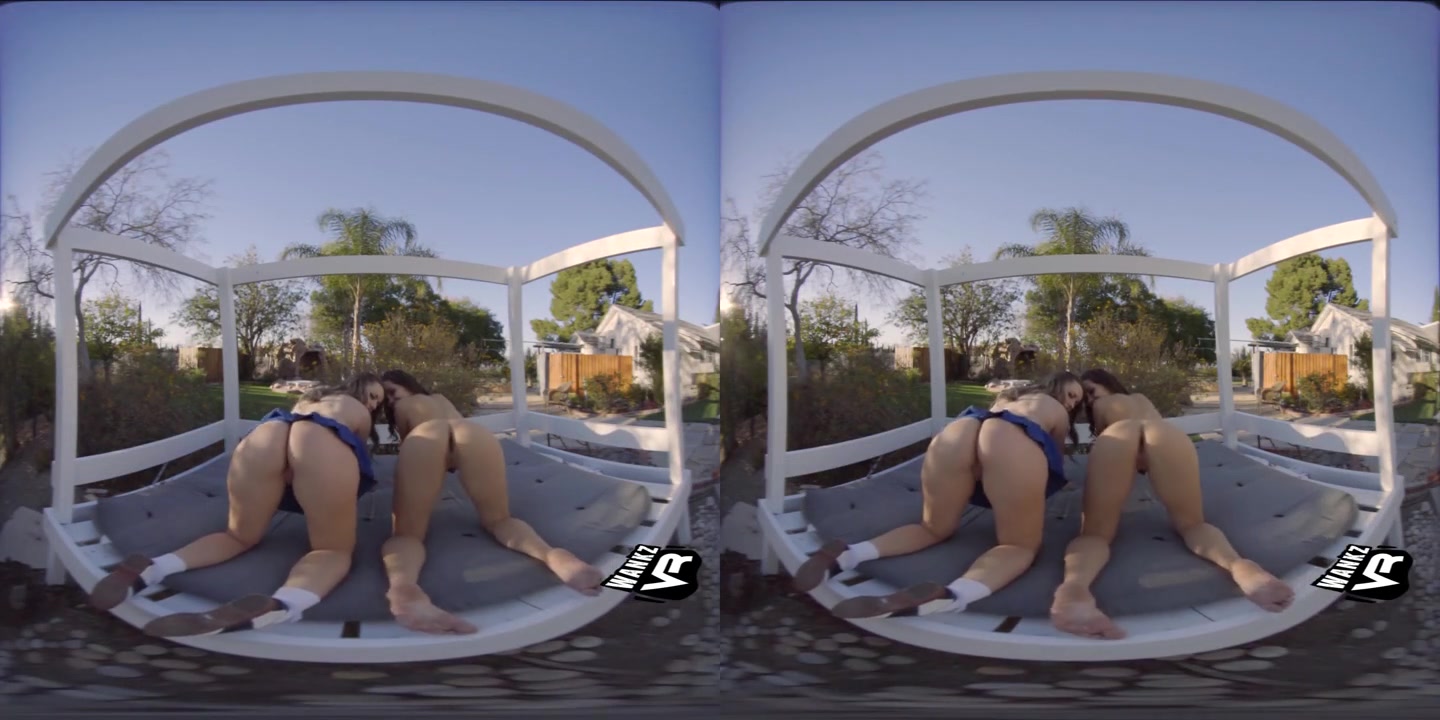 Hot Lesbian Sex With Lexi Belle and Jenna Sativa in Virtual Reality