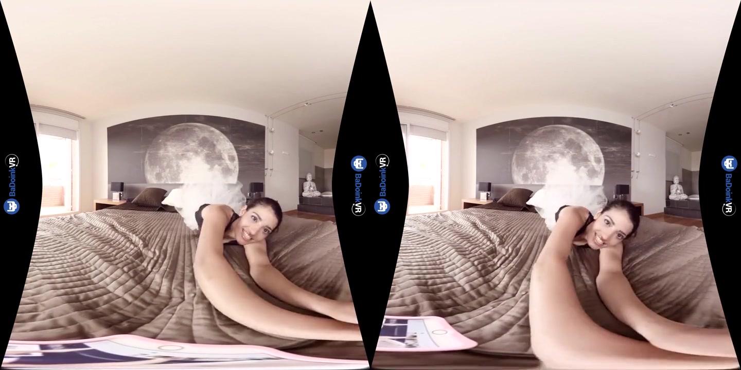 VR Porn Brunette School Girl's Wet Pussy Loves Big Dicks POV