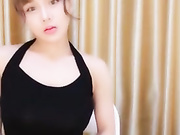 刷六台跑车得到的著名女主播露脸福利
