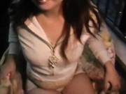 穿半透明性感内衣的大奶少妇，大咪咪好美超级诱人