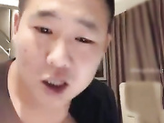 实力男主播强哥搞妹子系列宾馆豪华套房约炮白嫩丰满少妇被操到胡言乱语儿子草死小妈