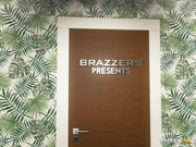 【欧美】[BrazzersExxtra] Nicolette Shea - Mrs. Shea s Room