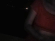 逼毛性感大胆红衣美女主播半夜和粉丝小哥路边绿化带野战不时有车路过也不怕