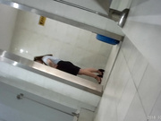 最新全景云上会 貌美如花制服高跟女职员两片肥长阴唇和嫩穴快被操黑了