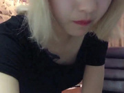 00后姐姐 高颜值极品身材的小美女和炮友开情趣房 全裸洗澡诱惑秀