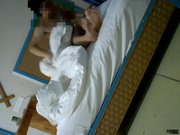 三亚旅游叫的上门兼职女导游服务一般，但是叫声不错，高潮了，抓紧床单了