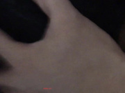 奶子上有纹身的性感大学美女和闺蜜学长男友偷情自拍,干的销魂淫荡大叫：好大,太爽了,干我,受不了了!