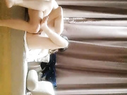 老哥探花约了个丰满少妇TP啪啪沙发上扣逼摸奶后入猛操来了好几次高潮非常诱人