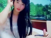 乖巧小可爱的雪妃 ，性感白色丝袜好诱惑，跟直男互口舒服得很 喷血哦！！