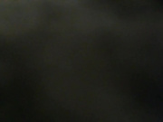 炙热如火的夏天加上我青春期躁动不已的心。每天晚上都偷窥妈妈和姐姐打手枪，奶子都挺大
