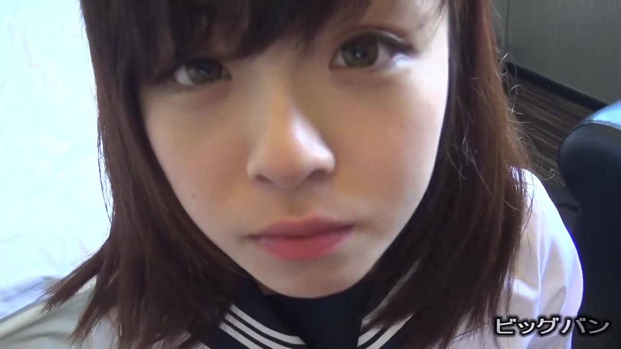大眼睛19岁清纯漂亮美少女学生妹制服援交大屌富二代小蛮腰蜜桃大臀内射中出
