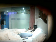 360监控偷拍 猥琐眼镜哥和极品身材的女神嘿咻嘿咻