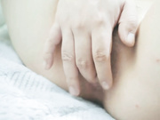 獨家推薦 36E白皙性感平面美女嫩模高級公寓超大尺度私拍 受不了誘惑直接被攝影師潛規則啪啪玩穴 呻吟銷魂～720P高清原版