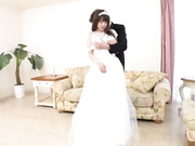 不擅長拒絕的新娘 〜被新娘禮服負責人在典禮前夜中出NTR〜 紗倉美雪