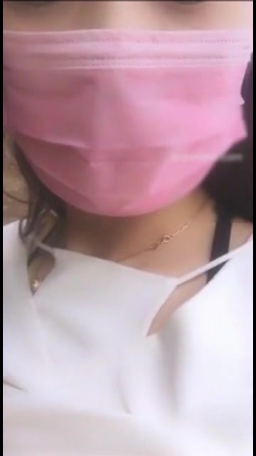 应屌丝网友要求风骚二嫂和八两哥驱车到荒郊采石场玩车震对白清晰