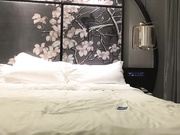 小宝寻花约苗条大奶高颜值妹子近距离拍摄口交上位骑乘抽插