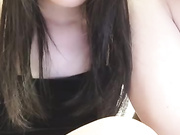 年轻漂亮小嫩妹吸精小骚骚男女啪啪和大叔口交