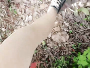 美少妇勾搭68岁流浪汉大爷浑身嗙臭口起来干呕
