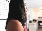 PropertySex Horny租户需要建筑经理的服务