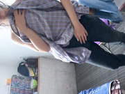 某师范大学眼镜学姐派妹子与渣男同居日常不雅自拍视图遭曝光阴毛好重还玩足交特别听话