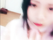 清纯美女的自爱