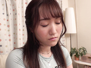 [MRHP-013] 同じマンションに住む押しに弱いデカ尻人妻お姉さん 無自覚に誘惑してくるピタピタジーパン姿に我慢できず連日中出し 若宮穂乃 - 2of5